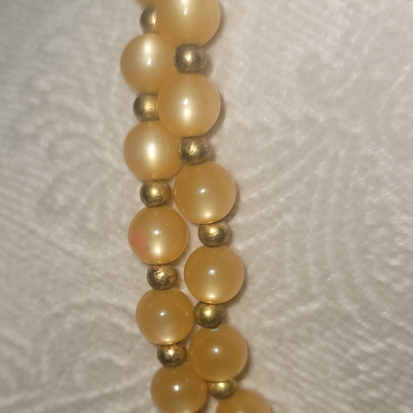 Unique vintage 2 strand choker style necklace. - Picture 3 of 6